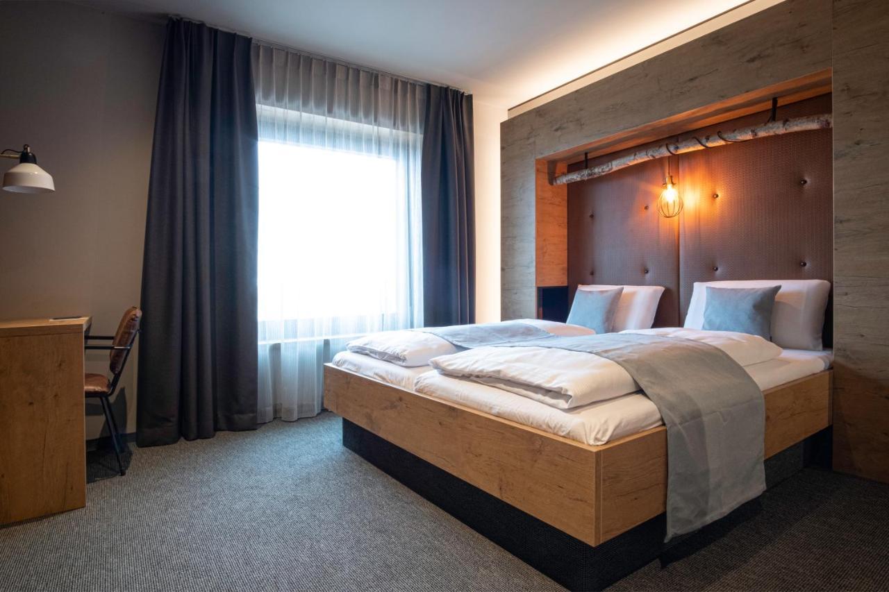 Riku Hotel Reutlingen Zewnętrze zdjęcie